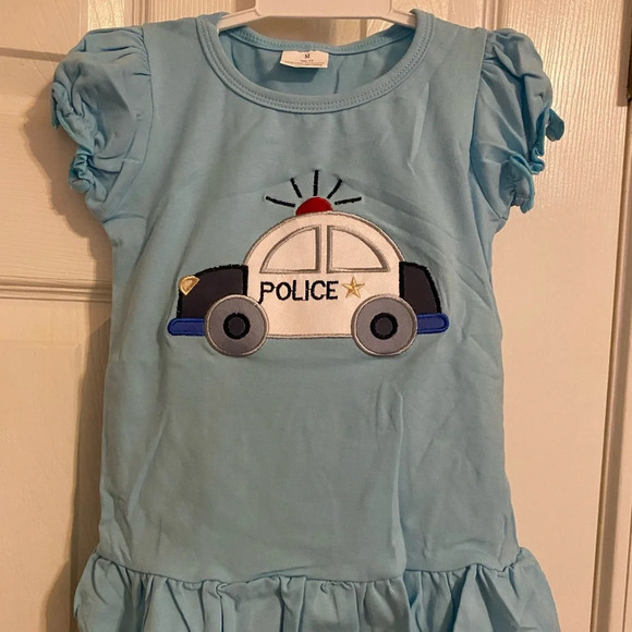 New Boutique Police Outfit - Picture 1 of 5